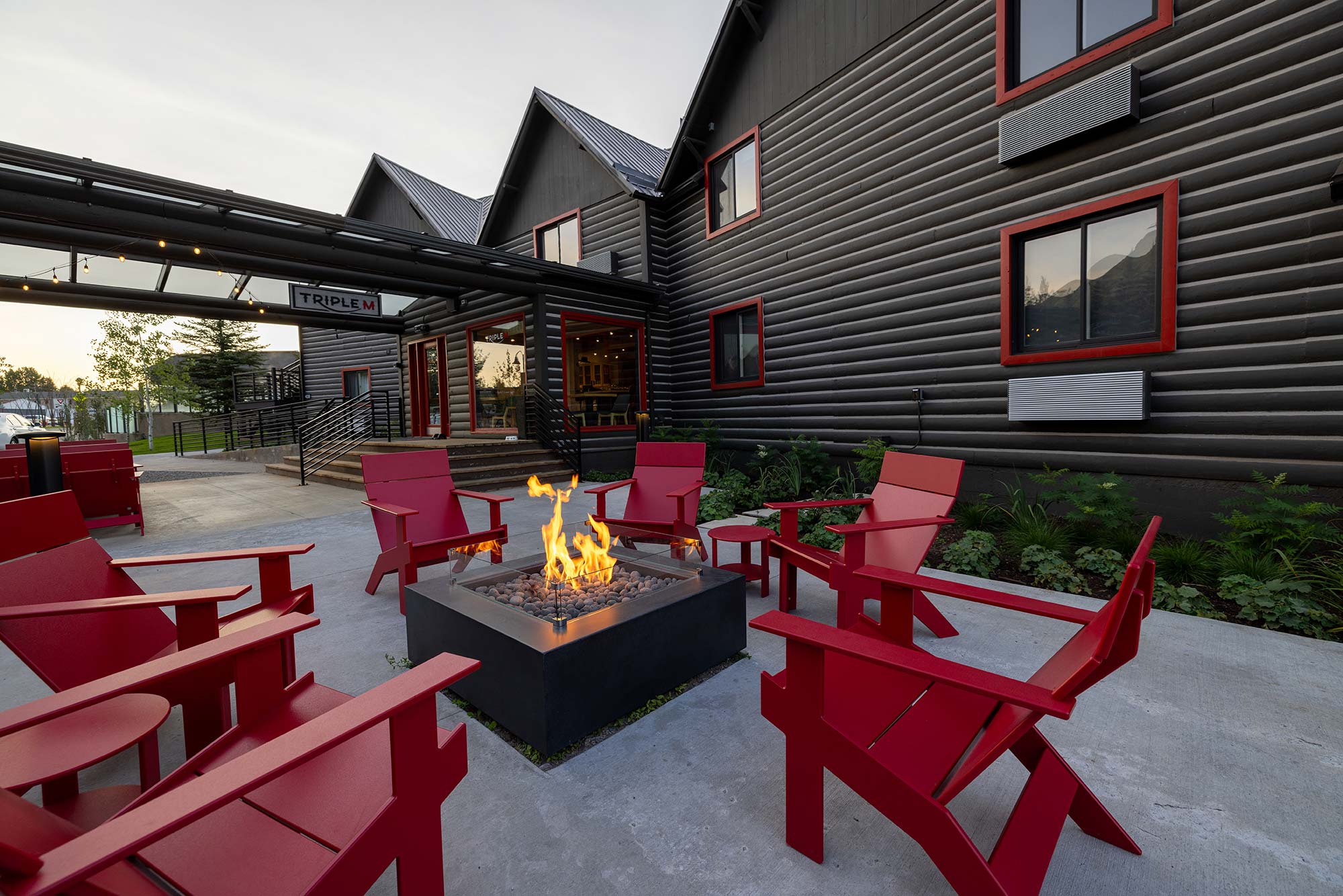Triple-M-Exterior-to-Fire-Pit